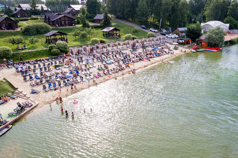 شاطئ مع حمام سباحة изображение номер 28